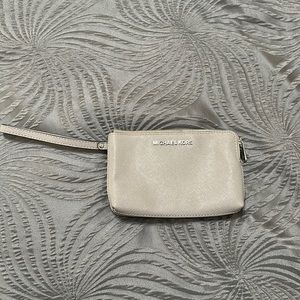Michael Kors wristlet